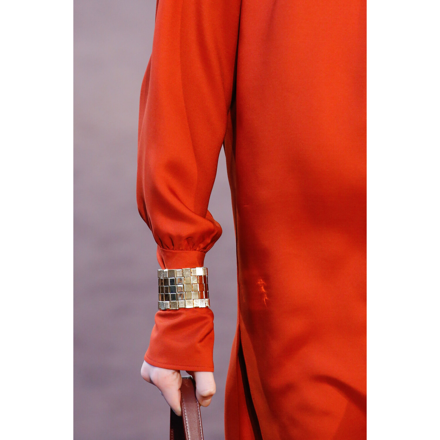 Фото Details Chloé Fall 2018 Ready-to-Wear , Детали коллекции Хлоя осень зима 2018 , Fashion show , неделя моды в Париже , PFW , Paris Fashion Week , Mainstyles